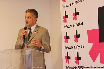 Enrique González, director de Schneider Electric México en su adhesión a He for She (Foto: ONU Mujeres / Diana Romero)
