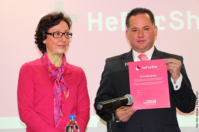 Paulina Grobet de ONU Mujeres y el Dr. Santiago Nieto de la FEPADE (Foto: ONU Mujeres / Diana Romero)