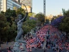 Plano general del Paseo de la Reforma, Ciudad de México, durante la Carrera Bonafont 2025